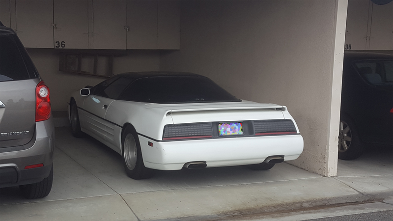 Illustration for article titled This Mystery Supercar Thing Has Stumped The Internet's Greatest Car Minds